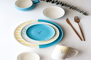 Tableware Set